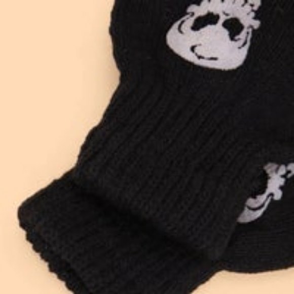 Gloves